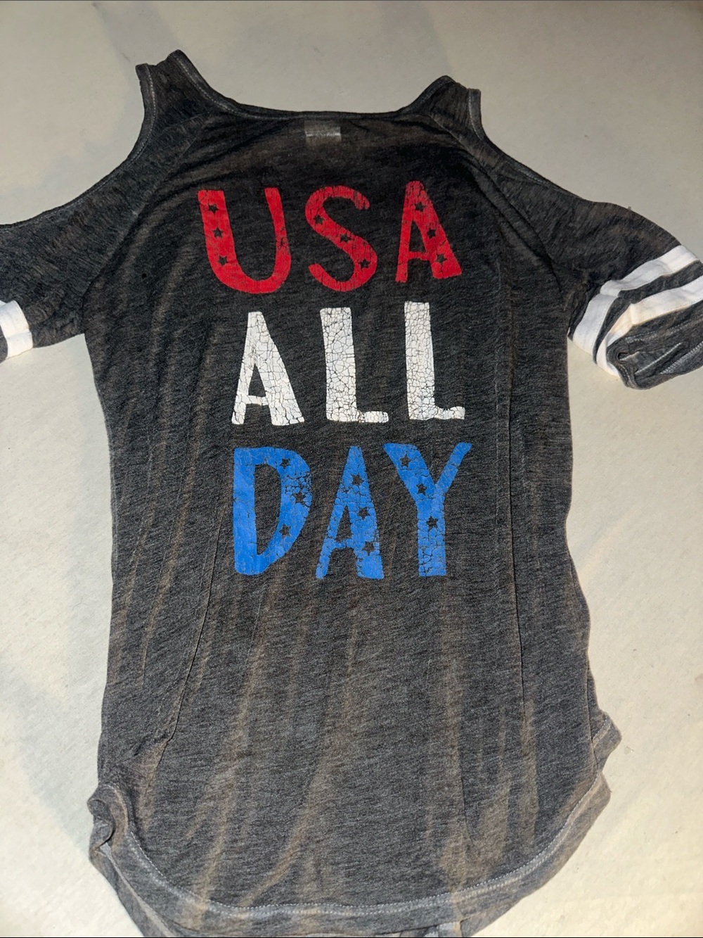 Womens Size XS USA All Day Cold-Shoulder Tee - Gray, Red & Blue